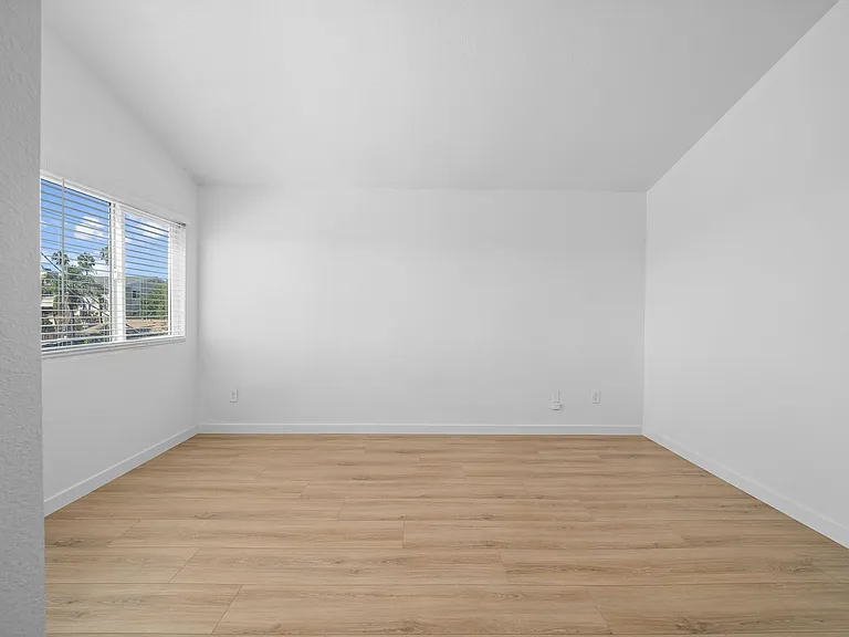 1101 Colusa St #1 — Photo 36