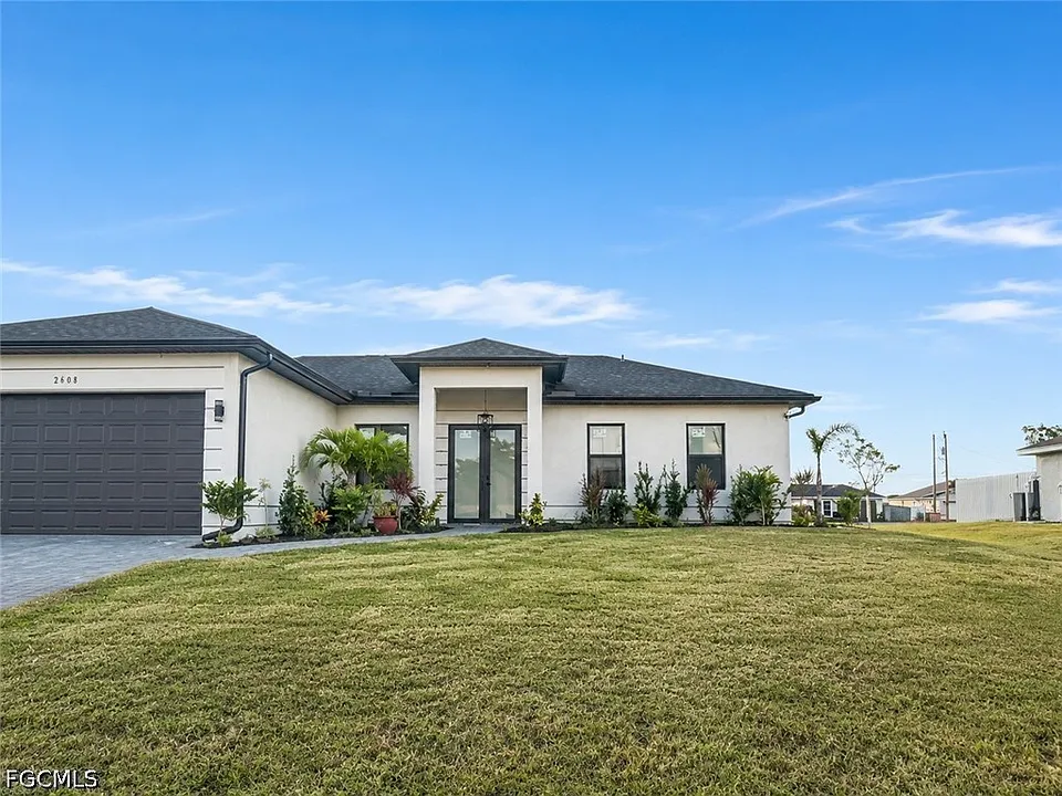 2608 NW 3rd Pl