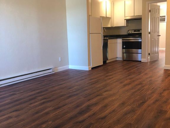 5th image of 4921 Canto Dr APT 2