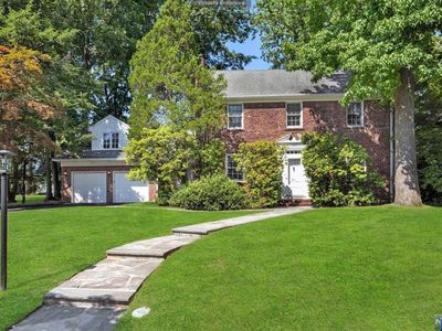 343 Winthrop Rd, Teaneck, NJ, 07666