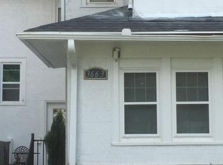 3663 Davenport St APT 1, Omaha, NE 68131