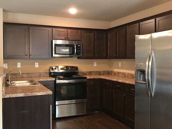 5th image of 3661 Jordan View Dr