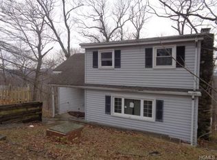 21 Summit Rd, Patterson, NY 12563