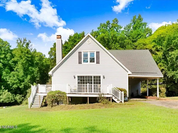 102 Canterbury Court, Dudley, NC 28333