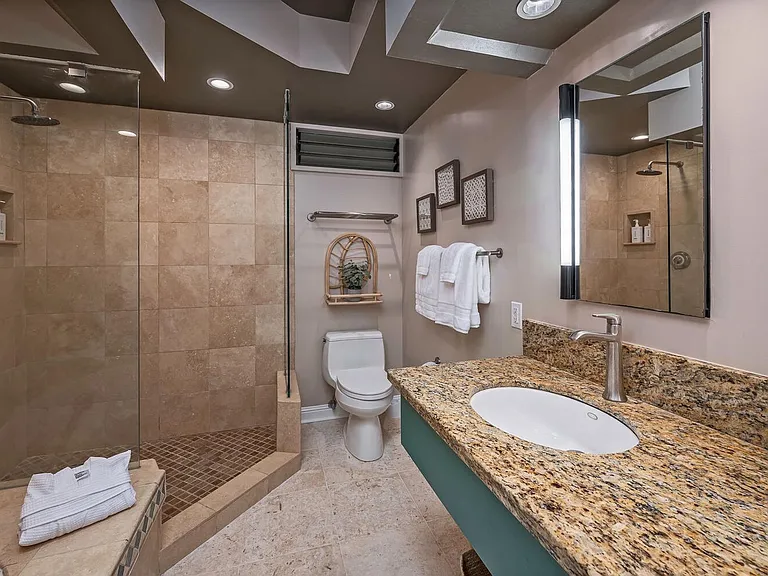 1017 Koohoo Pl — Photo 36