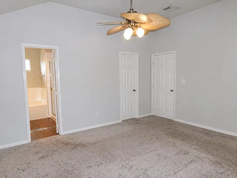 16810 Deck Ct — Photo 15