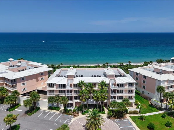 8870 N Sea Oaks Way APT 302, Vero Beach, FL 32963