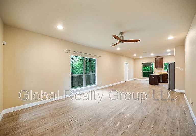 635 Bluffside Dr — Photo 7