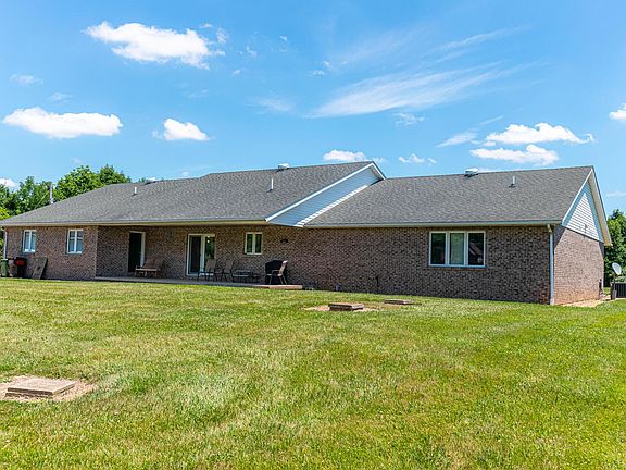 4th image of 660 Township Road 208