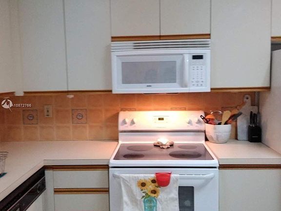 3rd image of 11305 SW 172nd St #1942-D