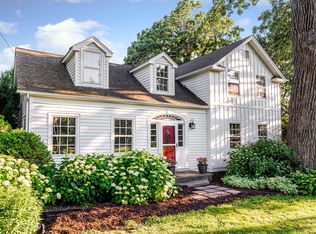 18715 W Edwards Rd, Antioch, IL 60002