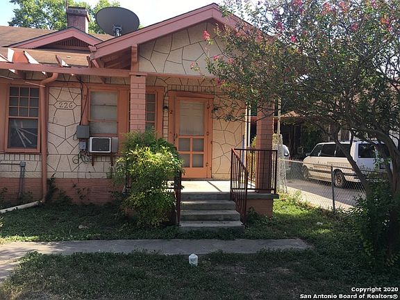 4th image of 226 McLaughlin Ave