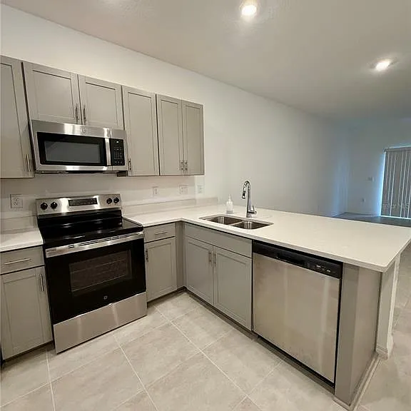 8581 Daybreak St — Photo 5