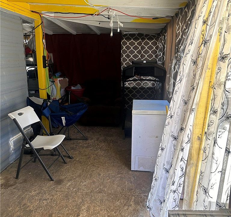 1st image of 15950 29th Ave