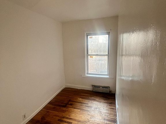 5th image of 3642 Holland Ave APT 3