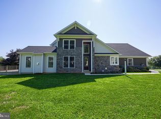 403 Murrycross Way, Millersville, PA 17551