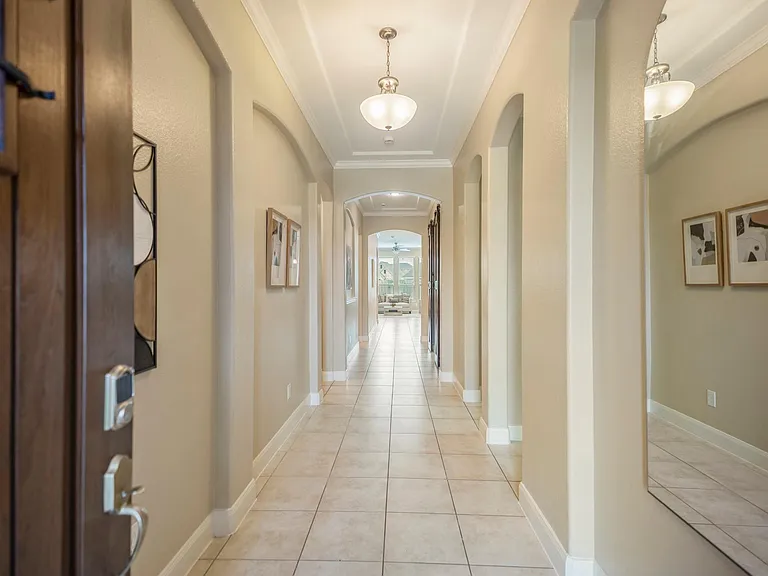 22310 Taren Ct — Photo 4