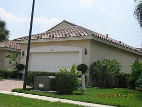 1st image of 507 NW Blue Lake Dr