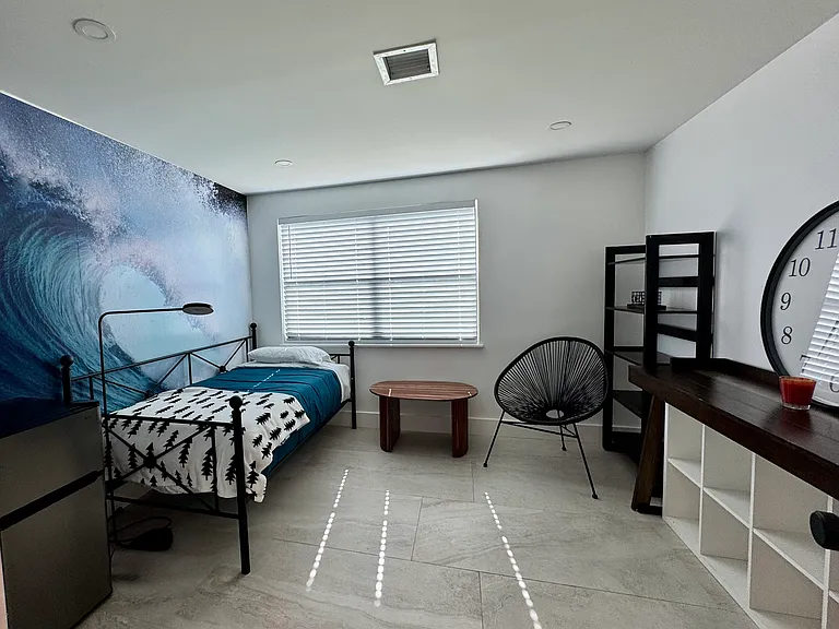 1215 E Broward Blvd #4 — Photo 17