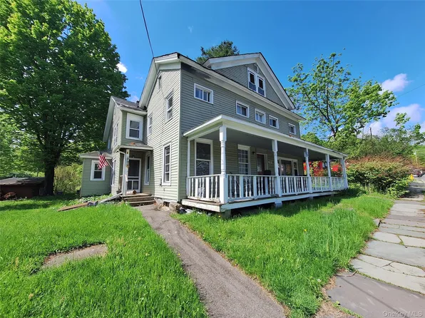 17 Canal St APT 2, Ellenville, NY 12428