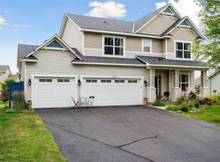 1235 Night Trl, Waconia, MN 55387