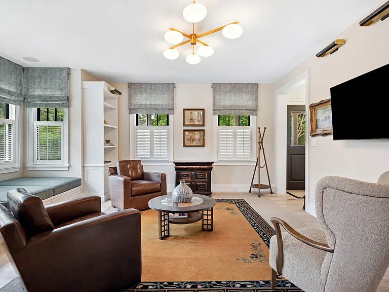 170 Meeting House Ln — Photo 14