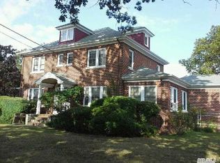 25 S Bay Ave, Islip, NY