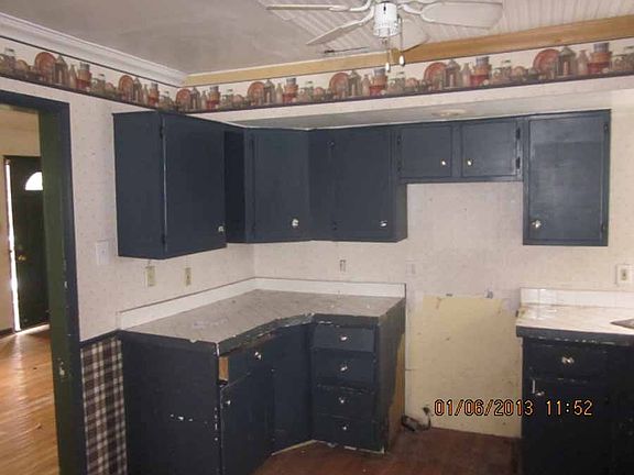 5th image of 6282 Cedar Ln