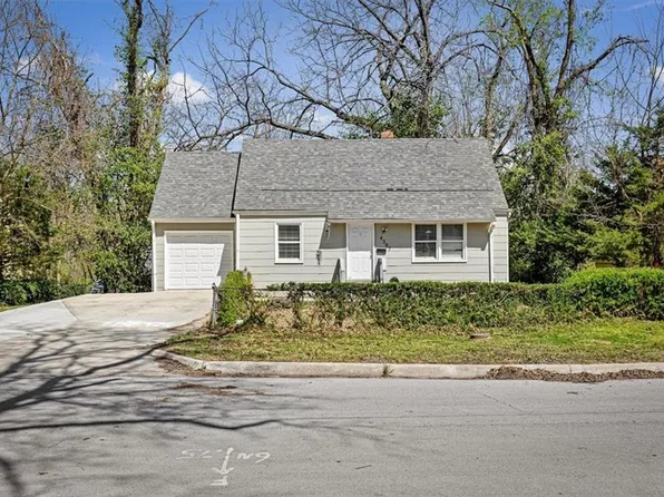 4307 Lister Ave, Kansas City, MO 64130