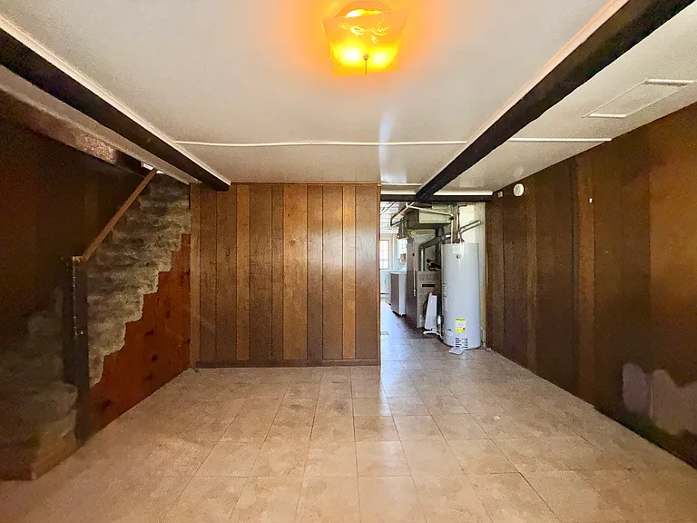 3303 Hartel Ave — Photo 26