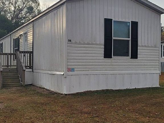 2nd image of 918 Collins Ave Lot 36