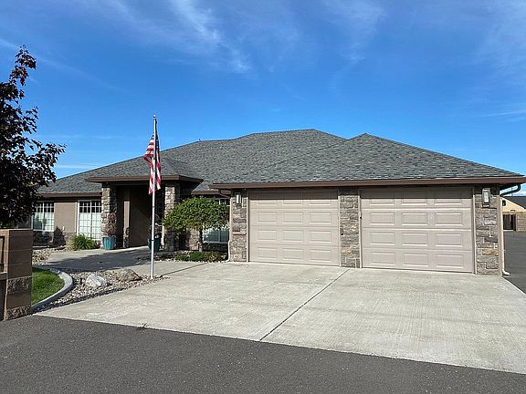 Oversize Garage