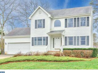 3 Bounty Ct, Manahawkin, NJ 08050