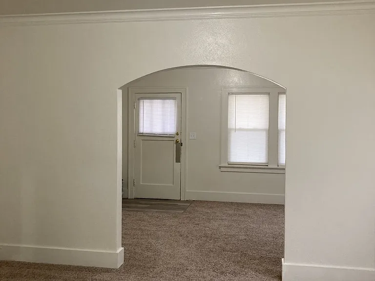 817 W Nebraska Ave — Photo 6