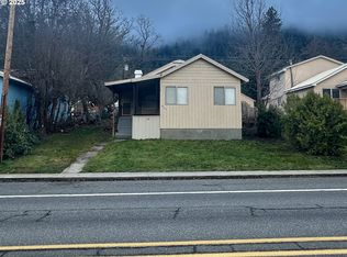 517 N Main St, Klickitat, WA 98628