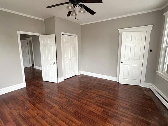 3rd image of 156 Holly St #1