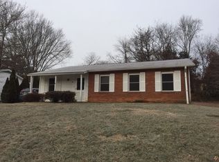 86 Lees Creek Rd, Asheville, NC 28806