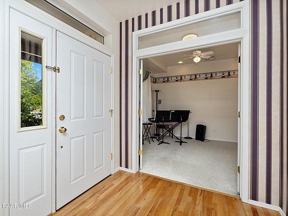 5th image of 2496 Sequoia Dr