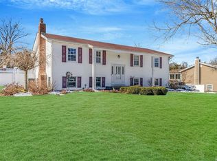 153 Northfield Rd, Hauppauge, NY 11788