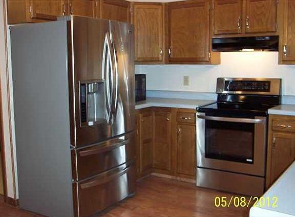 4th image of 6474 Southern Lakes Dr N
