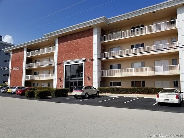 1st image of 2841 NE 33rd Ct APT 201