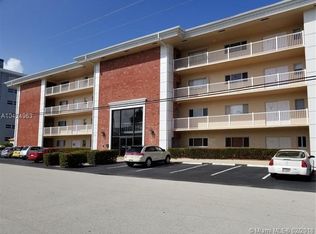 2841 NE 33rd Ct APT 201, Fort Lauderdale, FL 33306