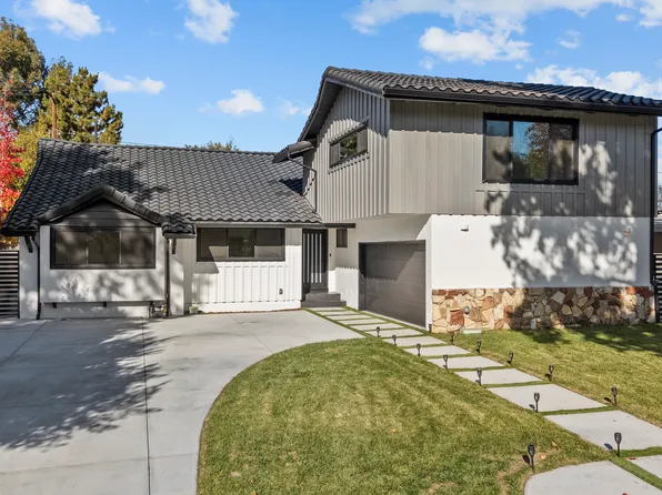 14145 Weddington St, Van Nuys, CA 91401
