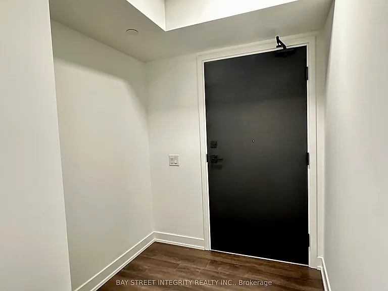 609 Sherbourne St #802 — Photo 17