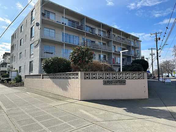 2nd image of 2700 Alki Ave SW APT 102