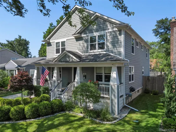 1613 N Maple Ave, Royal Oak, MI 48067