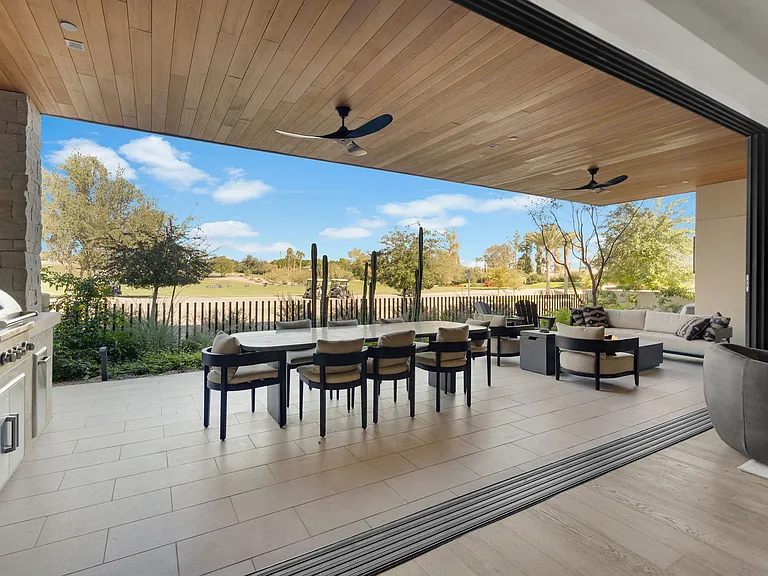 6321 E Phoenician Blvd #7 — Photo 2