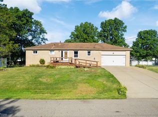 1821 Meadowbrook Rd SW, Massillon, OH 44647