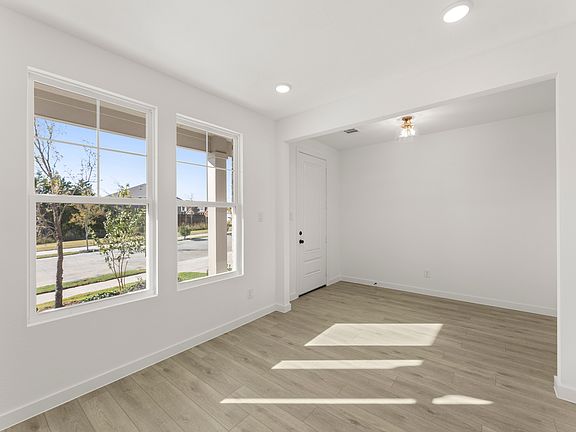 Wildflower Ranch - Caldwell Interior Image 4