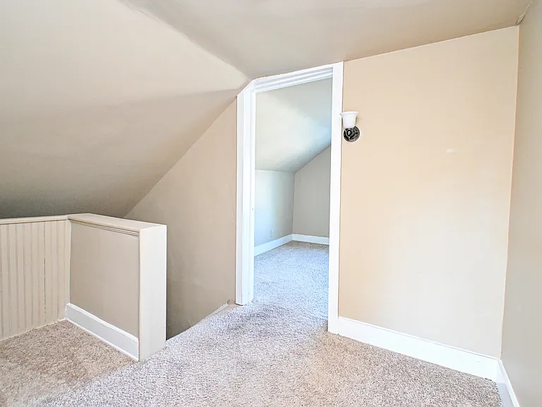 962 Hawthorne Ave #2 — Photo 28